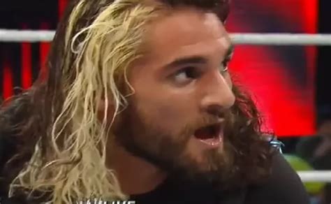 Seth Rollins sorry after nude photo leak